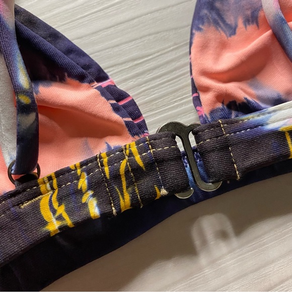 Maaji โ๏ธ Tie Dye Salmon + Navy Blue Fixed Triangle Bikini Top - Picture 5 of 9